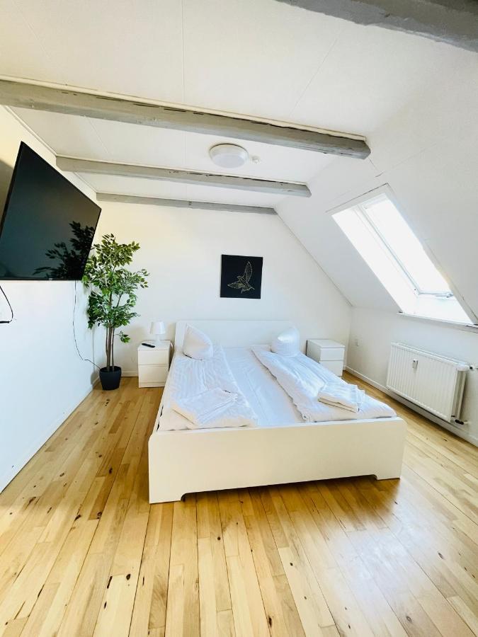 Aday - Reberbansgade Apartment Suite Aalborg Zewnętrze zdjęcie